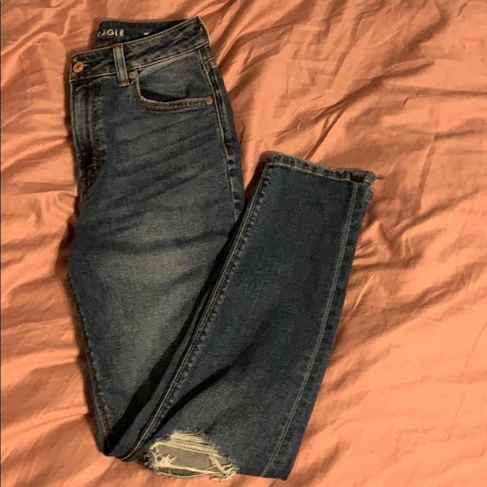 american eagle mom jeans